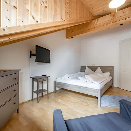 Appartmenthaus Dekupi's Daire Sölden