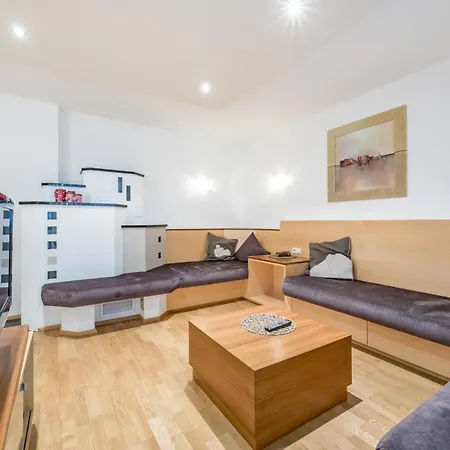 Daire Appartmenthaus Dekupi's