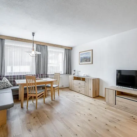 Appartmenthaus Dekupi's Daire Sölden