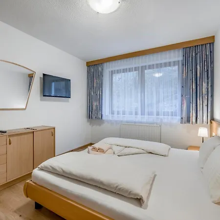 Appartmenthaus Dekupi's Daire *